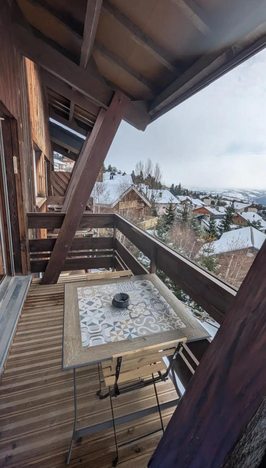 Le Ptit Cocon Apartment Font-Romeu-Odeillo-Via Exterior photo