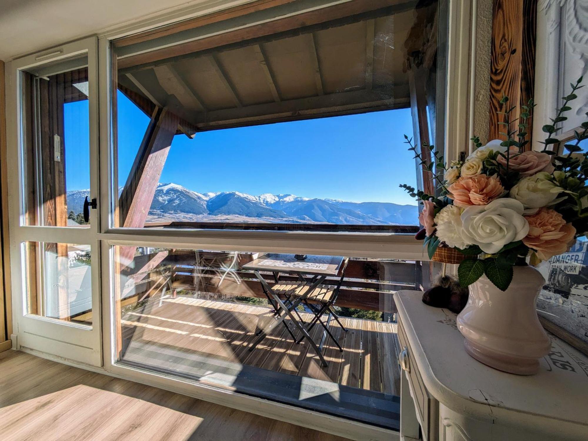 Le Ptit Cocon Apartment Font-Romeu-Odeillo-Via Exterior photo